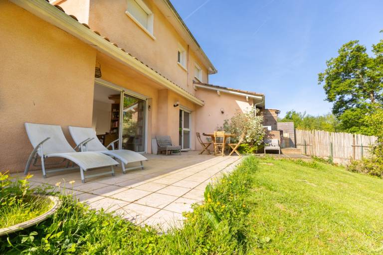 Child-friendly wonderful house with garden, patio & barbecue | Lake view | Suitable for remote work | Pets are welcome in Bidart