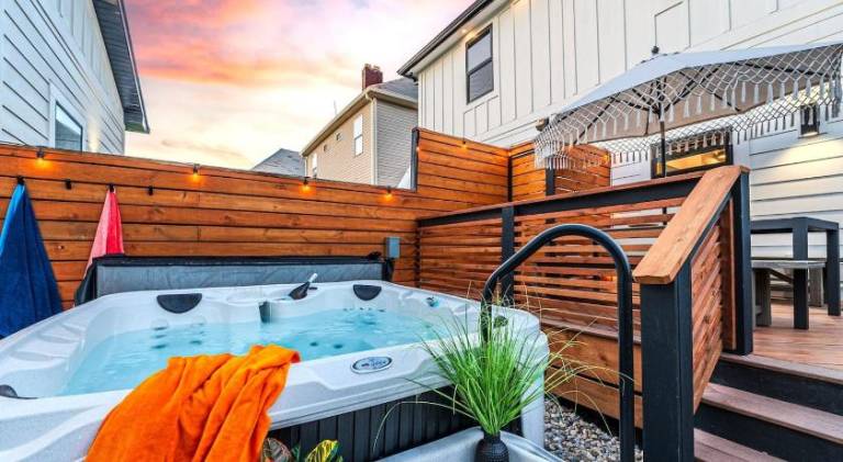 House with grill, hot tub & terrace — photo 4