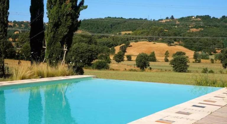 Villa with pool in Manciano