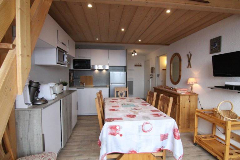 250m from shops, 5th floor, balcony, tv, 40m², Alpe d'Huez — photo 3