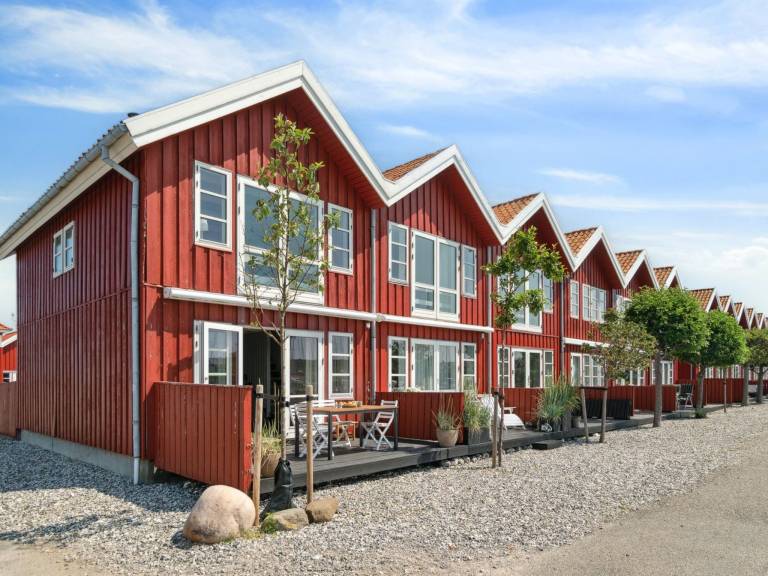 Family-friendly pleasant vacation home with terrace | Sea view | Pet-friendly — photo 3