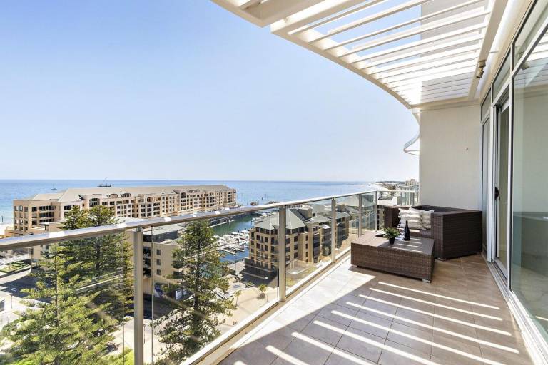 Apartment West Beach