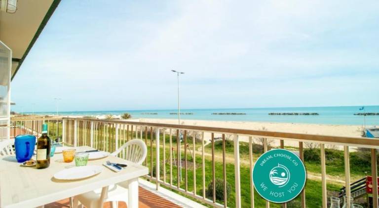 Rental apartment with garden in Porto San Giorgio