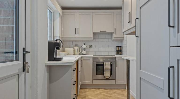 Rental apartment with 3 rooms for 6 persons — photo 4