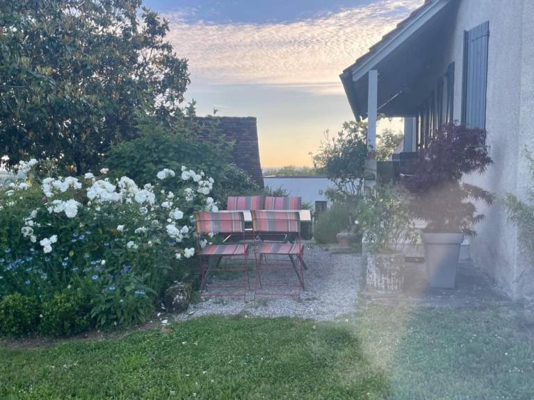 Gite with terrace, garden & barbecue | Dogs allowed — photo 4