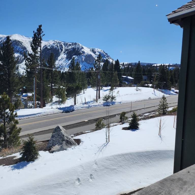 Condo with pool, patio & grill | Mountain view — photo 3