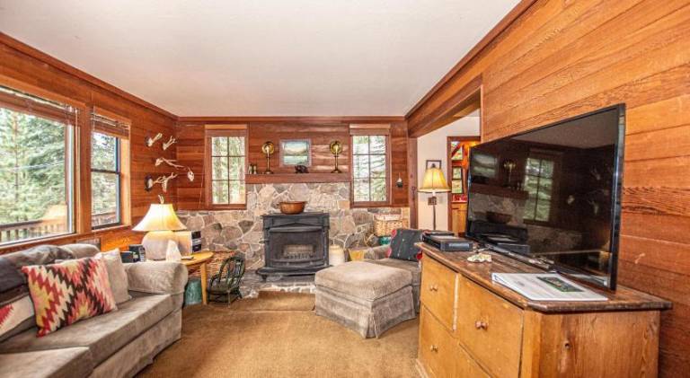 Fully equipped vacation home | Pets allowed in South Lake Tahoe, CA