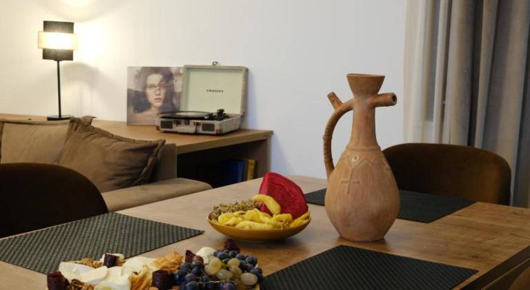 Apartment with terrace | Close to Old Tbilisi — photo 4