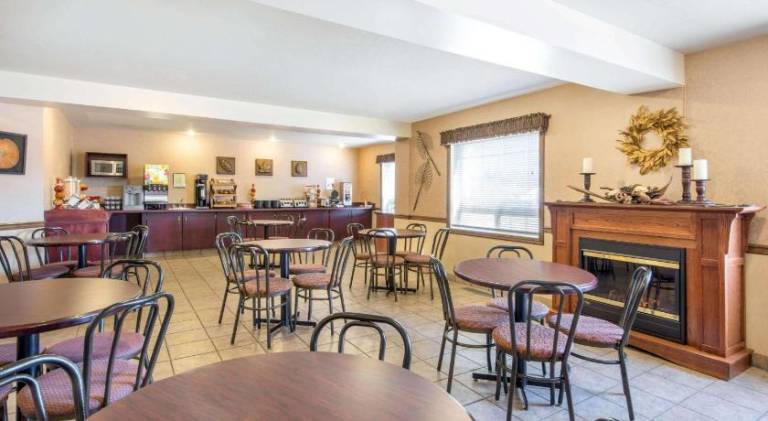 Gold Circle Inn — photo 3