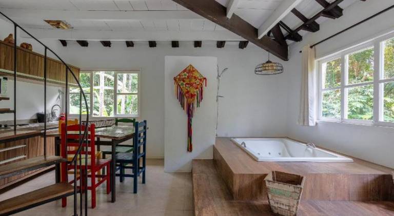 Vacation home with pool & jacuzzi | Suitable for remote work | Pet-friendly — photo 4