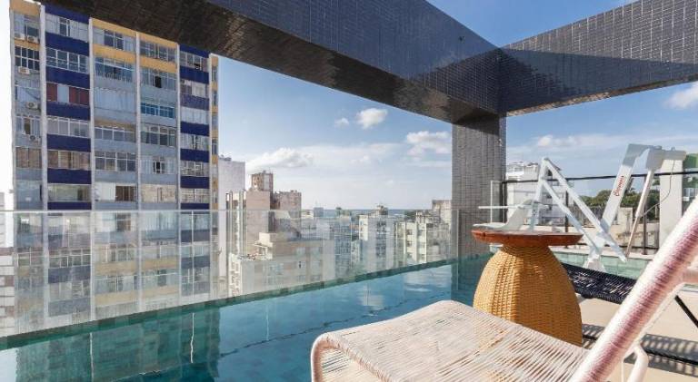 Apartment with pool, yard & terrace — photo 3