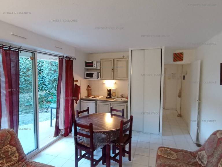 Holiday apartment with 1 room for 5 persons — photo 5
