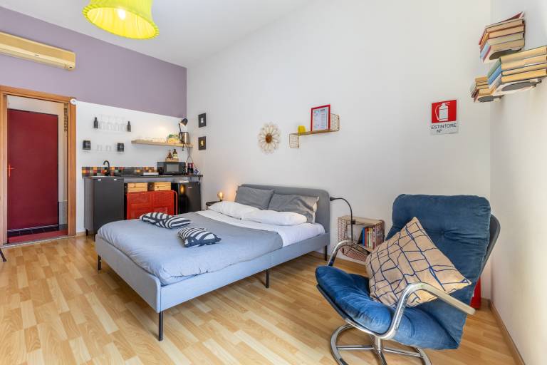 Studio with fast internet | Close to Duomo of San Giorgio | City view — photo 4