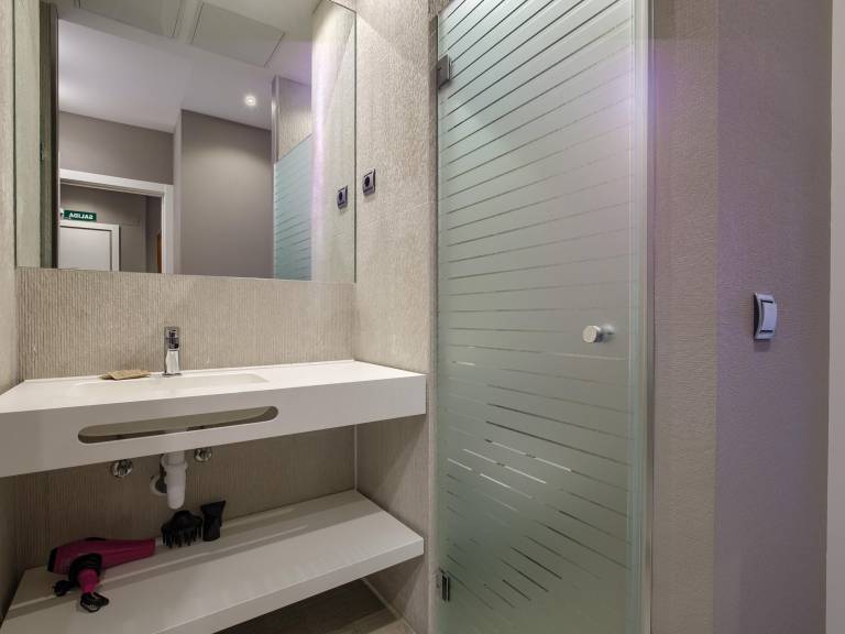 Rental apartment | Close to Royal Palace of Madrid — photo 4