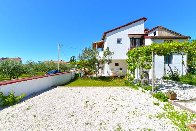 Child-friendly nice holiday apartment with barbecue & terrace | Dogs allowed — photo 3