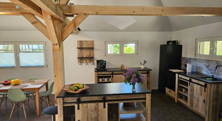 Chalet with 2 rooms for 6 persons — photo 2