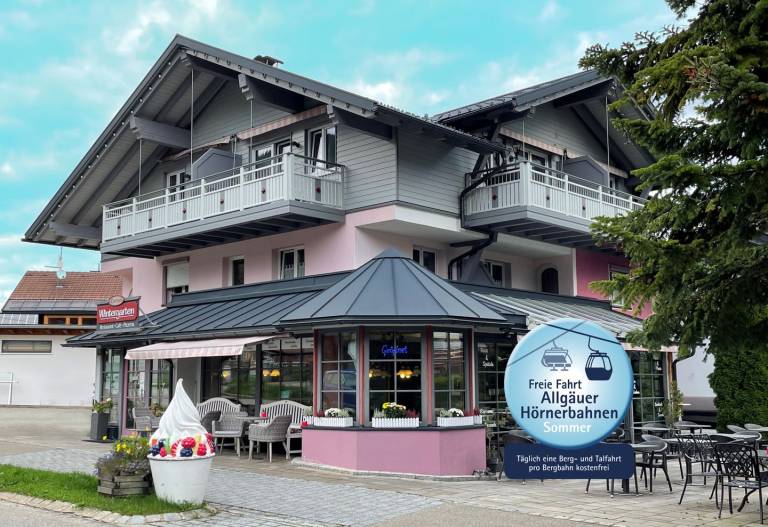 Familiensuite mit 2 seperaten Schlafzimmern und 2 Balkonen in Fischen im Allgaeu