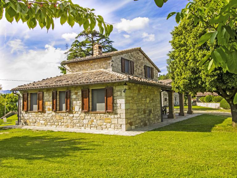 Vacation home with terrace, private pool & barbeque — photo 4