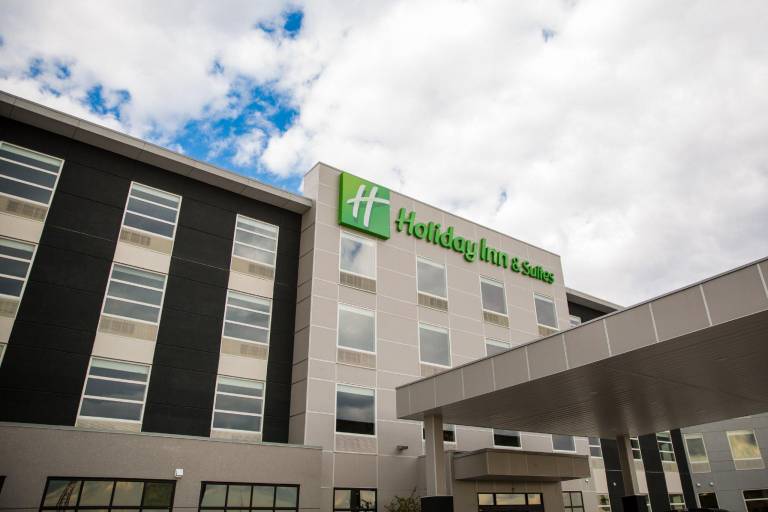 Holiday Inn Hotel & Suites Calgary South - Conference Ctr By IHG — photo 5