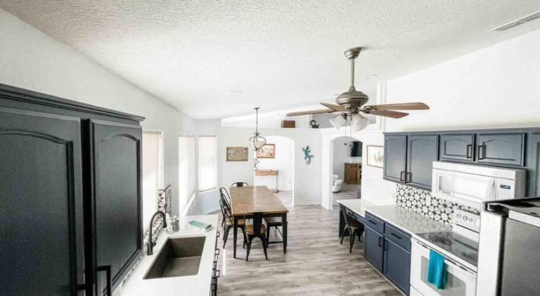 Beautiful house with pool | Pets are welcome — photo 4