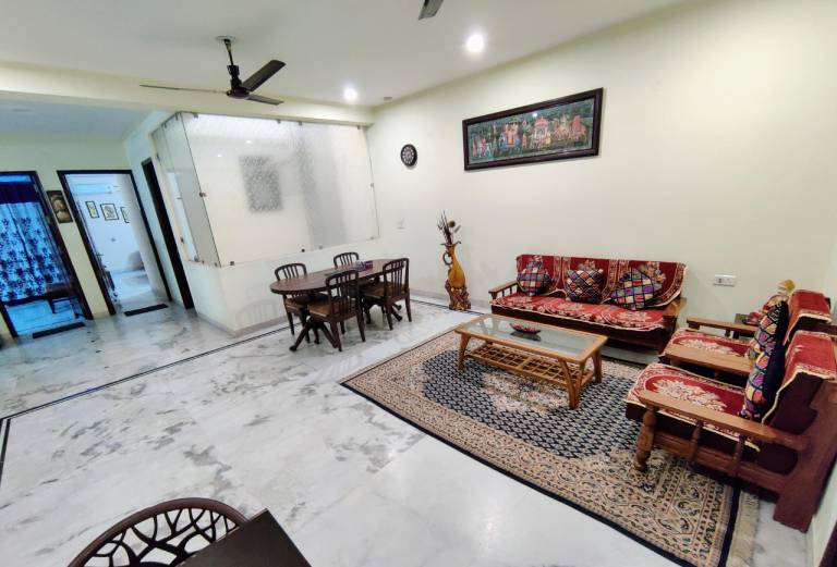 250 m&sup2; Ferienhaus