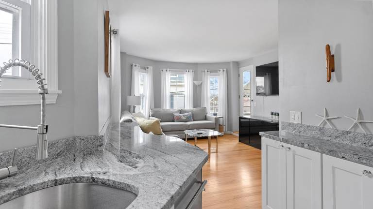 Condo Newport