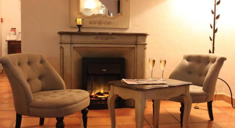 Logis Hotel le Mas De Cure Bourse — photo 4