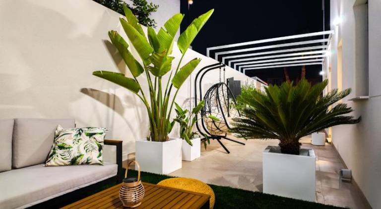 Fully equipped lovely villa with yard, barbeque & patio | Pet-friendly — photo 5