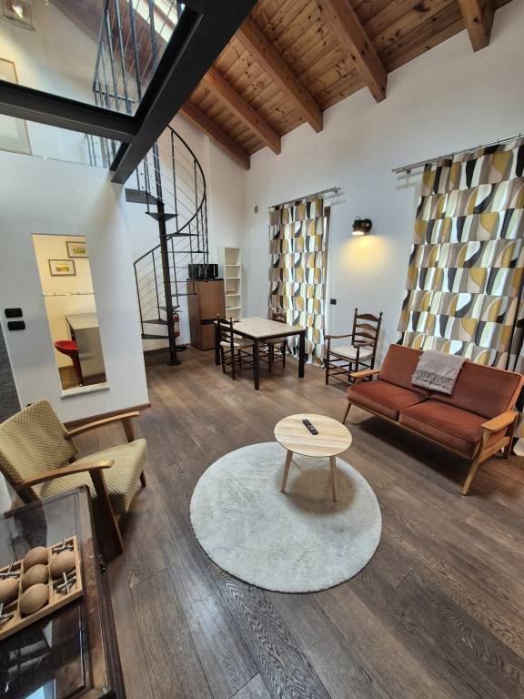 Apartment with terrace | City view in Neive