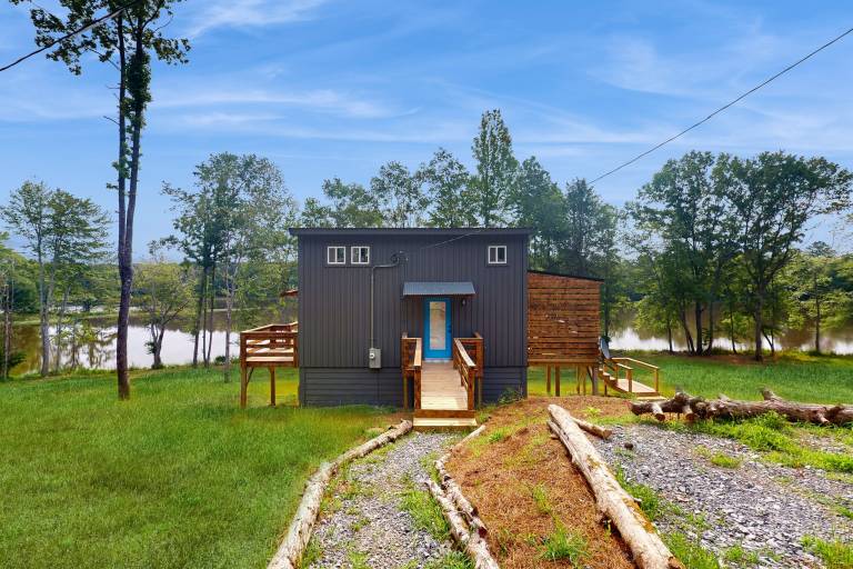 House Cedar Bluff