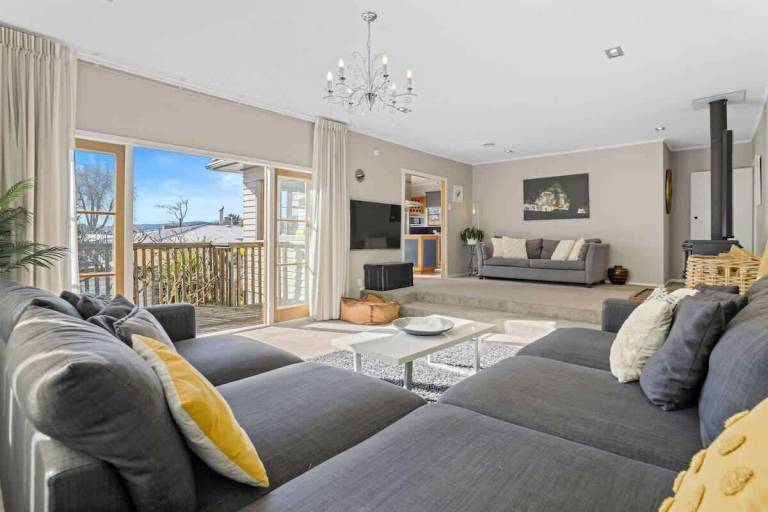 House Lynmore