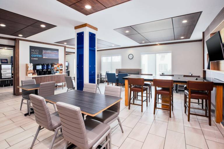 Holiday Inn Express Buffalo By IHG — photo 3