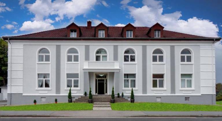 VILLA BOWDY in Dueren