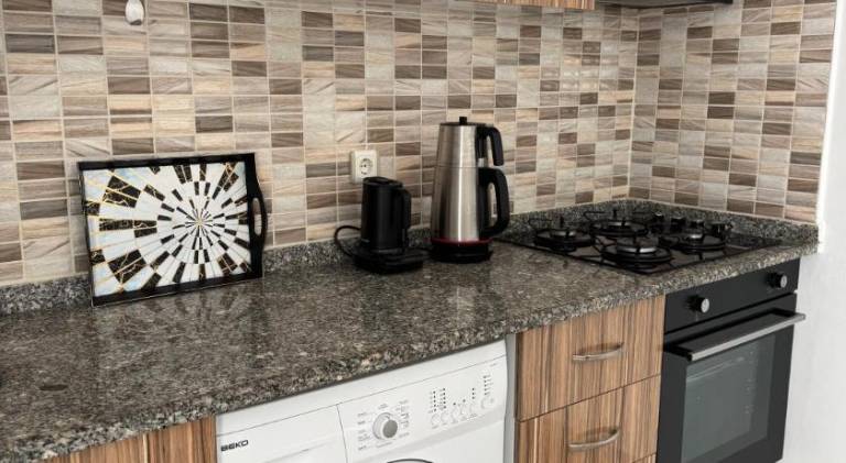 Rental apartment with BBQ & garden — photo 4