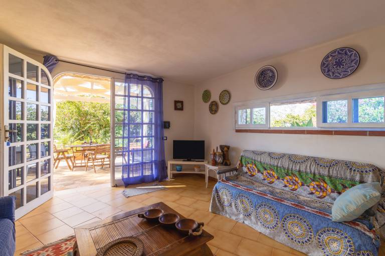 Villa Sul Mare Vista Tramonto with Sea View, Garden and Wi-Fi — photo 5