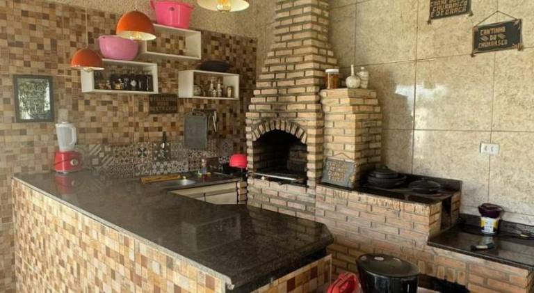 House with pool & hot tub | Pet-friendly — photo 4