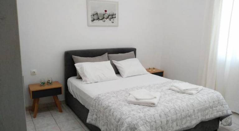 Wonderful rental apartment with terrace & garden | Dogs allowed in Heraklion