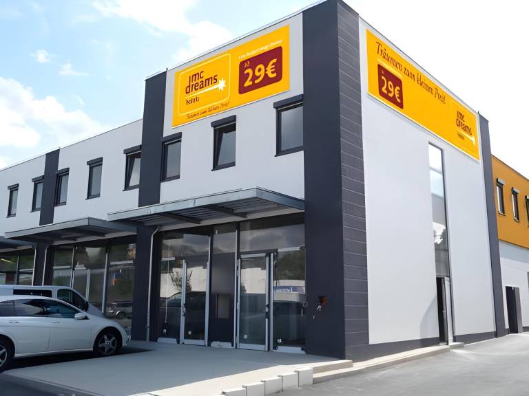 McDreams Hotel Wuppertal City in Wuppertal