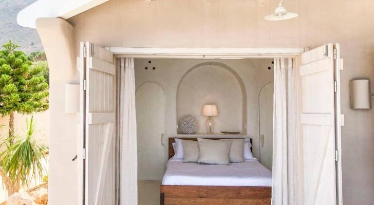 Fully equipped villa with private pool, terrace & garden | Beach nearby | Pets are welcome — photo 2