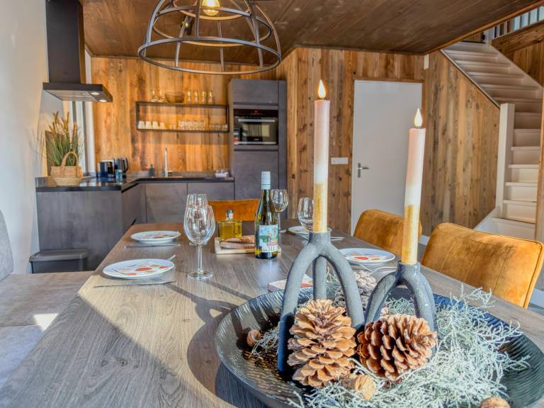 Chalet with patio & sauna — photo 4