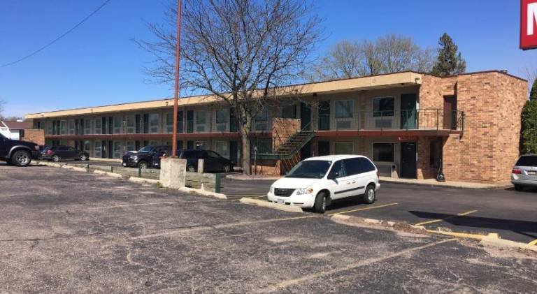 Thunderbird Motor Inn — photo 4