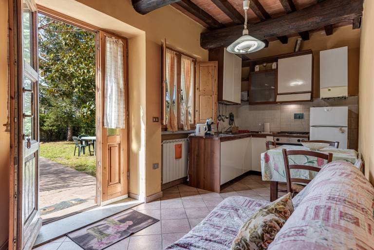 Farmhouse 'Agriturismo Il Ponte - Frantoio' with Mountain View, Private Garden and Wi-Fi — photo 3