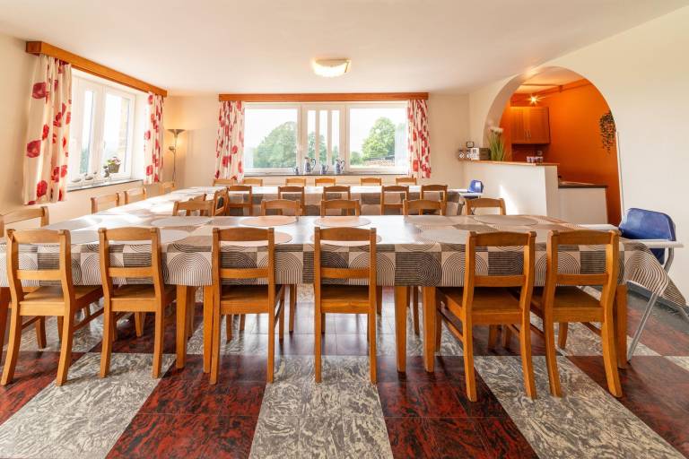 Family-oriented cottage with yard, barbecue & hot tub | Nature view | Pets are welcome — photo 3
