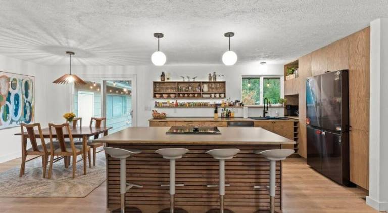 Lovely vacation home | Good for workation | Dogs allowed in Spokane, WA