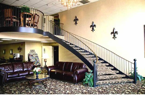 GOLD VAULT INN — photo 2