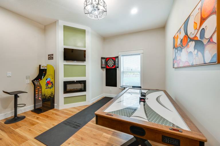 Near CU & Dtwn! Campbellsville Home w/ Game Room — photo 3