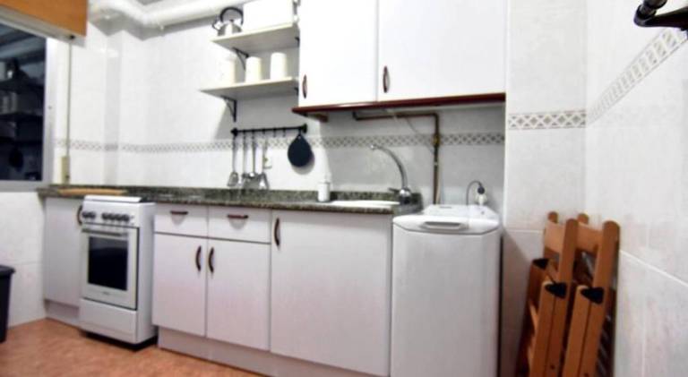 Apartment with 2 rooms for 3 persons — photo 4
