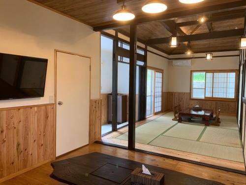 House  Chatan