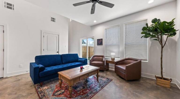 Villa with 2 rooms for 6 persons — photo 4