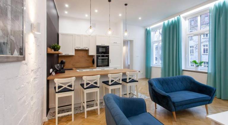 Rental apartment with 3 rooms for 5 persons — photo 2